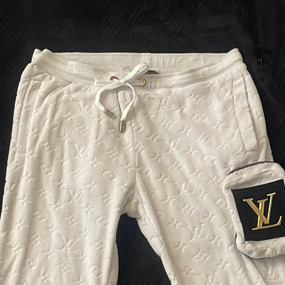 LOUIS VUITTON Sport Pants 👖